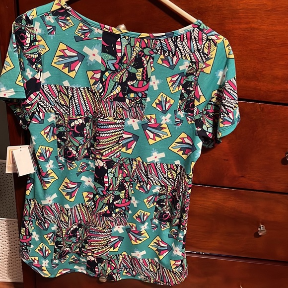 Lularoe classic T, brand new, medium - Picture 2 of 4